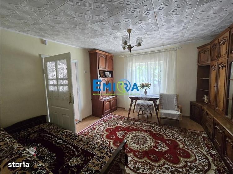 Casă cu 4 camere în Bahna