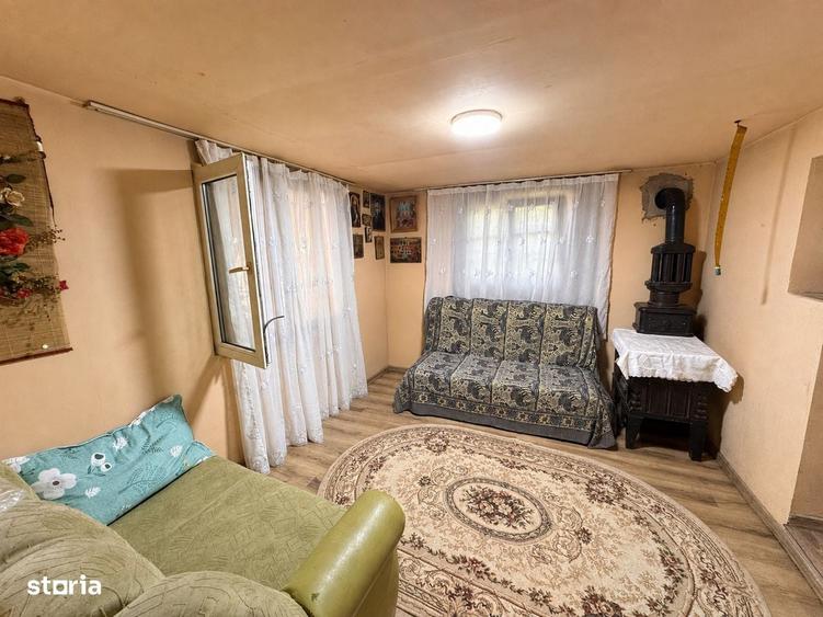 Casă cu 3 camere în Central