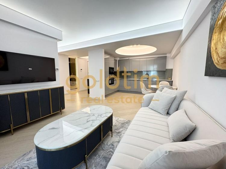 Apartament cu 3 camere decomandat, mobilat în Pipera