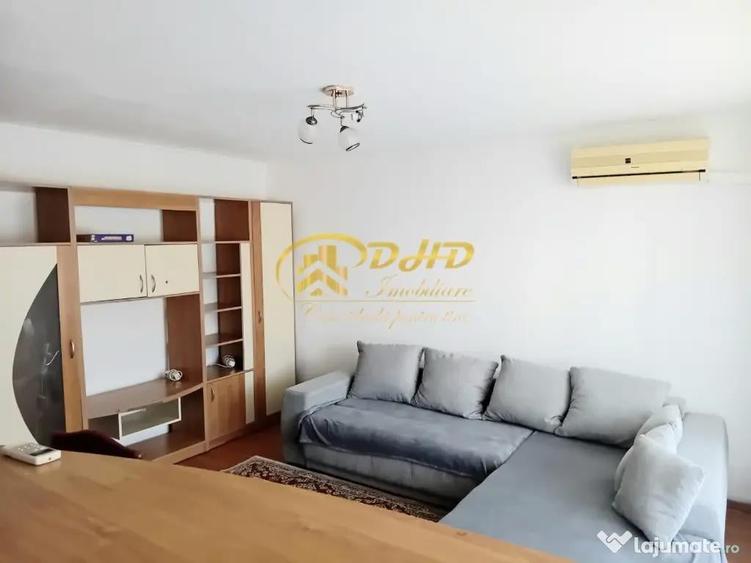 Apartament cu 3 camere decomandat în Păcurari
