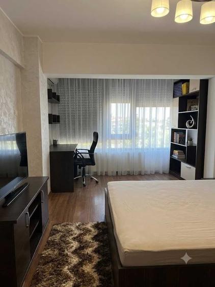 Apartament cu 2 camere decomandat în Exterior Vest