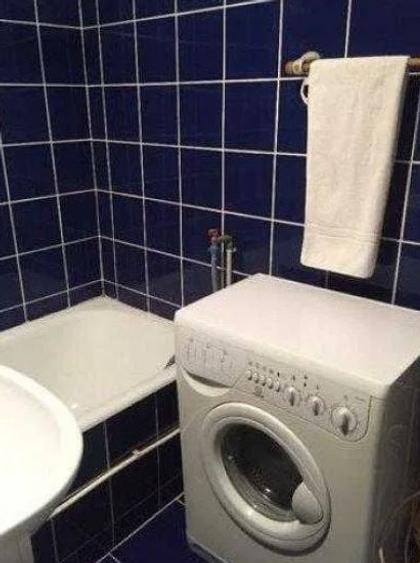 Garsonieră decomandată în Baba Novac