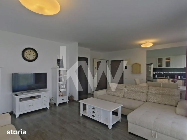 Apartament cu 3 camere, mobilat în Schei