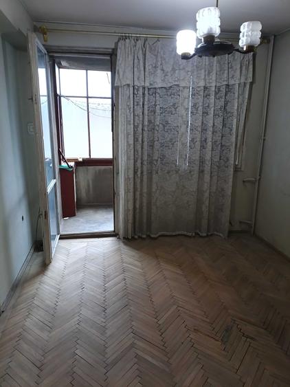 Apartament cu 2 camere nedecomandat în Sud