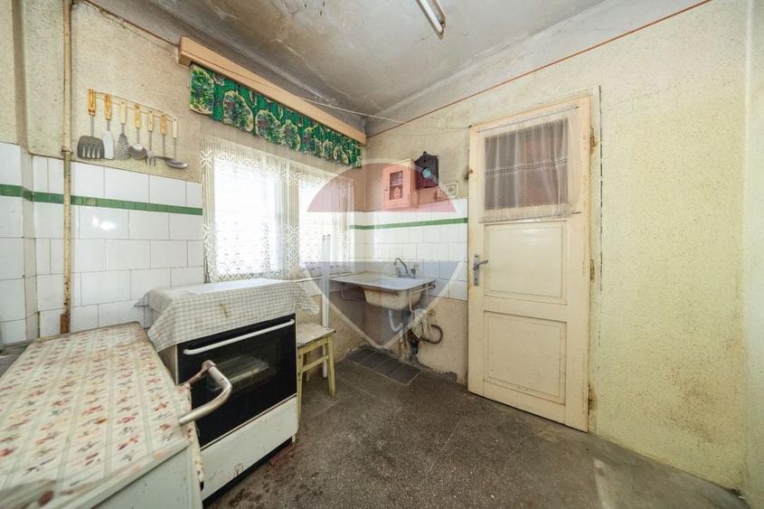 Casă cu 3 camere cu Teren 140 Mp în Bartolomeu