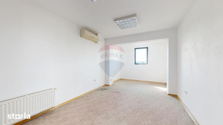 Spațiu comercial, de 170 mp, în Central