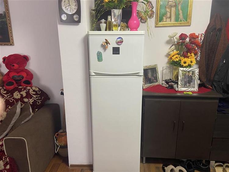 Apartament cu 2 camere nedecomandat, mobilat în Gară