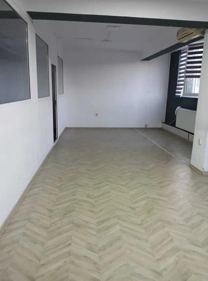 Birou, de 200 mp, în Inel II