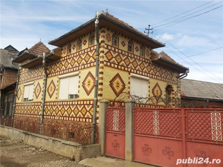Casă cu 6 camere în Șanț