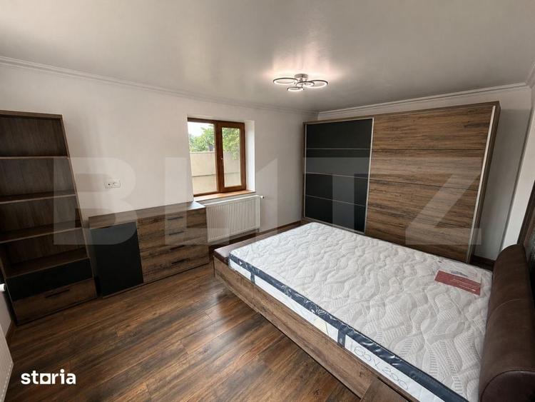 Casă cu 6 camere cu Teren 3082 Mp în Coțofenii din Față