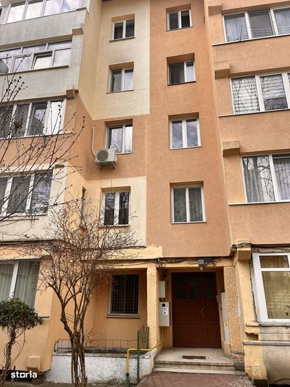Apartament cu 3 camere decomandat, mobilat în George Enescu