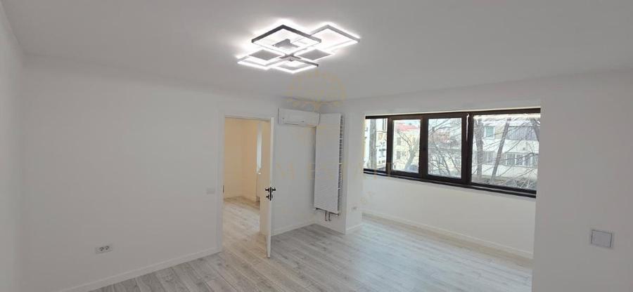 Apartament cu 2 camere semidecomandat, mobilat în Cișmigiu — fotografia 1