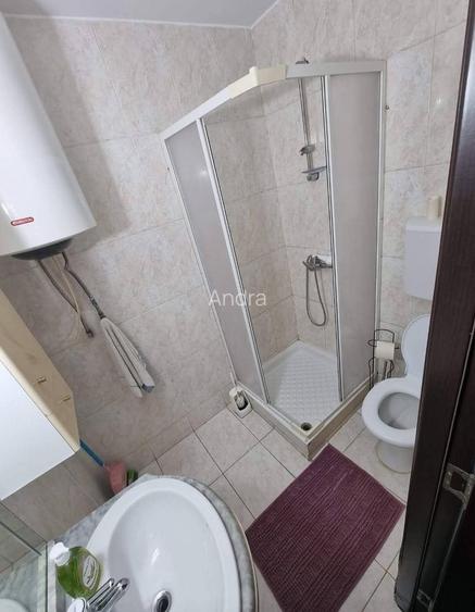 Apartament 2 camere de vanzare Olimp