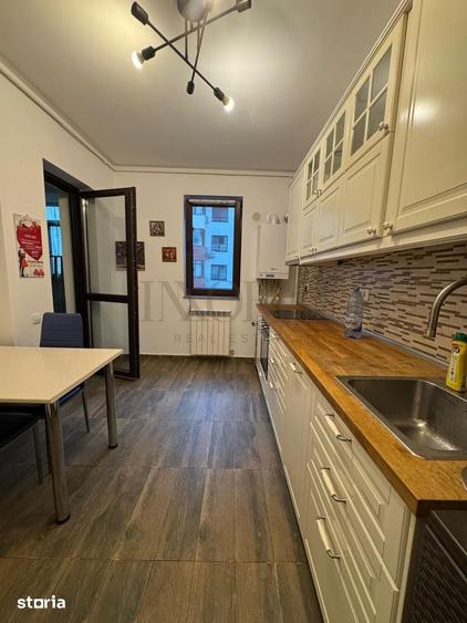 Apartament cu 3 camere decomandat în Aviației