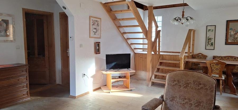 Casă cu Teren 460 Mp în Posada