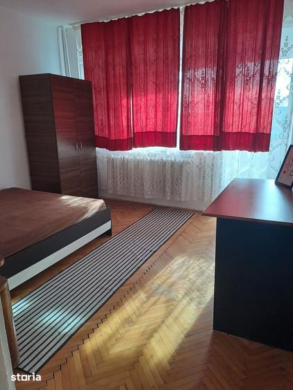 Apartament cu 3 camere în Olimpia-Stadion