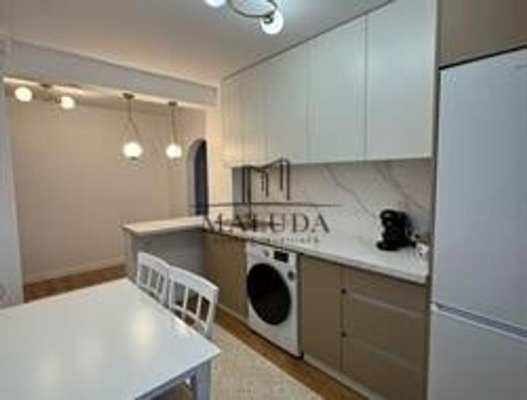 Apartament 3 camere de inchiriat, Negru Voda - 6