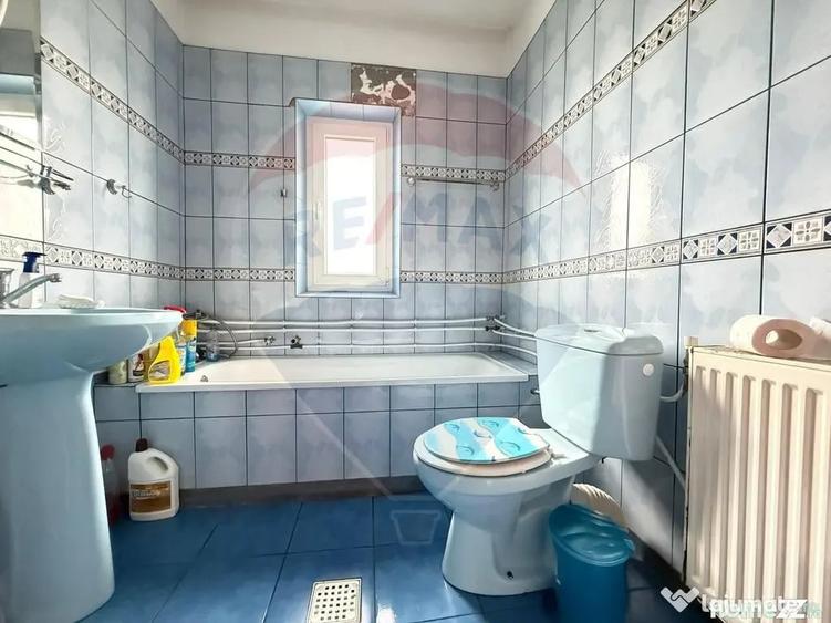 Casă cu 5 camere cu Teren 1056 Mp în Șaru Dornei