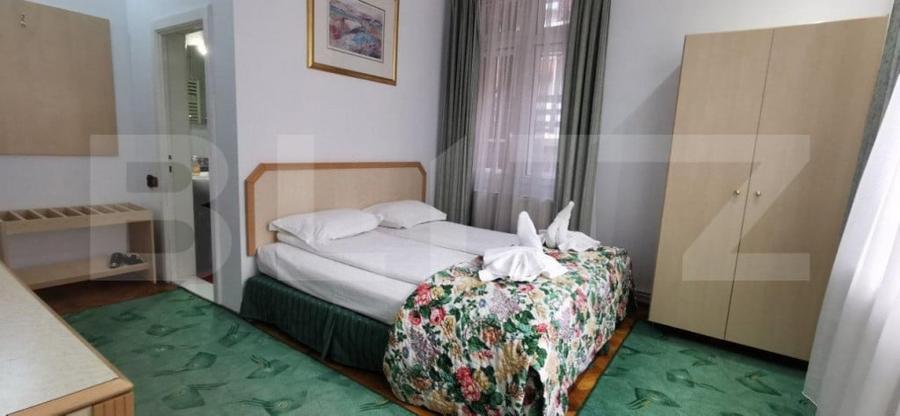 Casă cu 5 camere cu Teren 760 Mp în Central