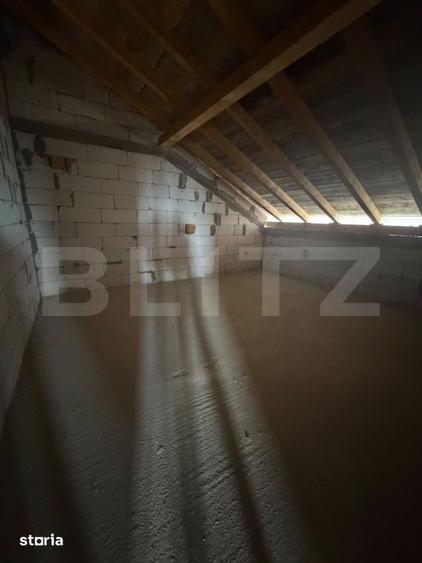 Casa de vanzare, 315 mp, 6 ari teren, 38 m front stradal, zona Plopeni - 3