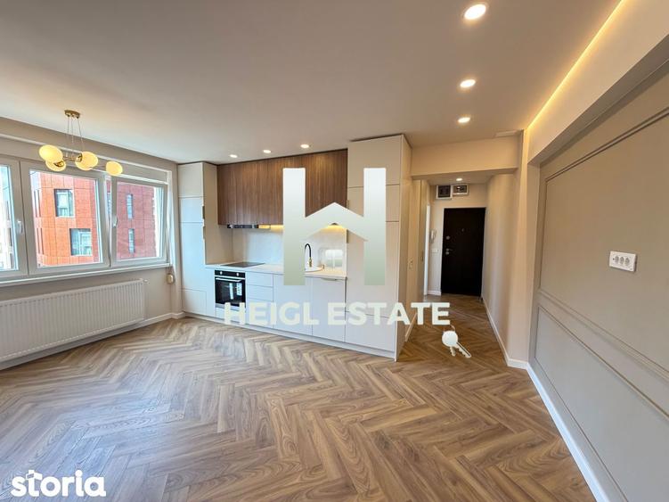 Apartament cu 3 camere decomandat, mobilat în Ultracentral