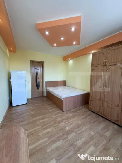Garsonieră semidecomandată în Micro 39