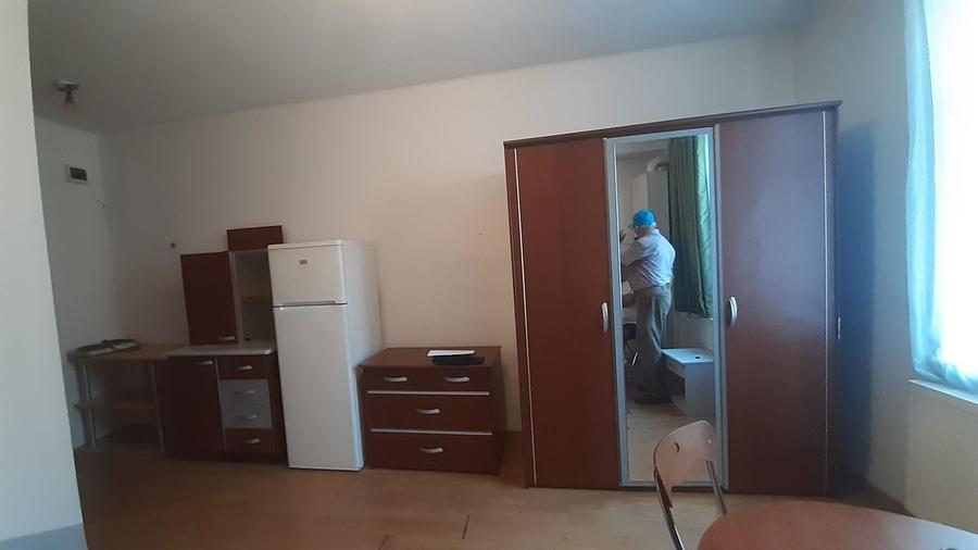 Garsonieră semidecomandată în Central
