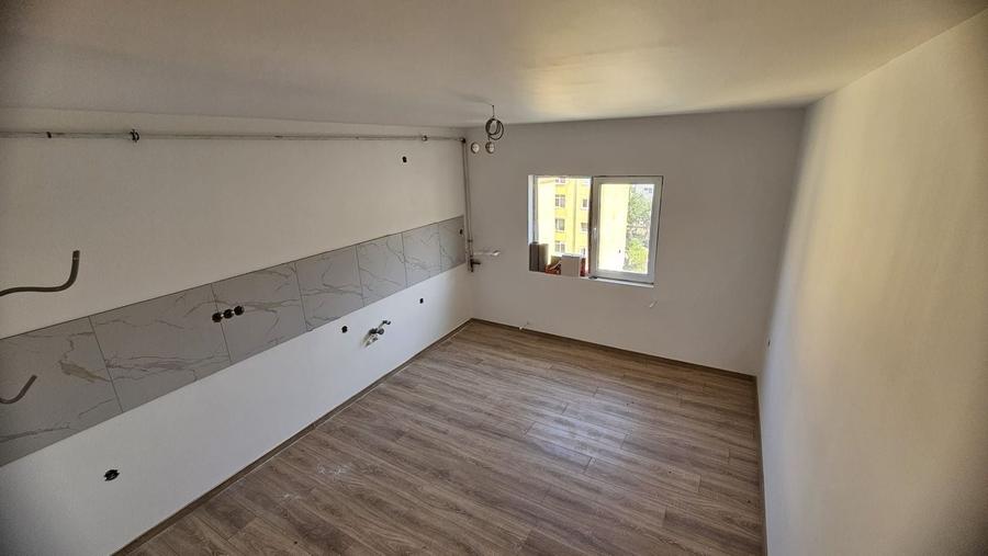 Garsonieră semidecomandată în Broscărie