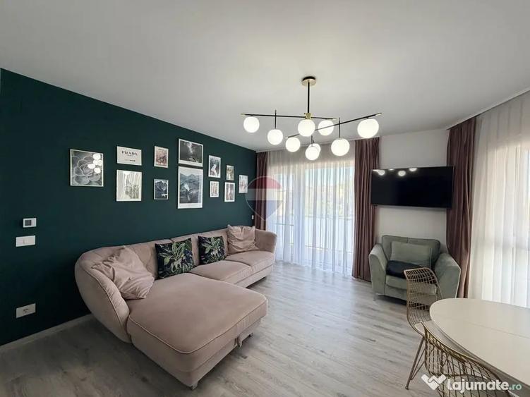 Apartament cu 3 camere decomandat în Lotus