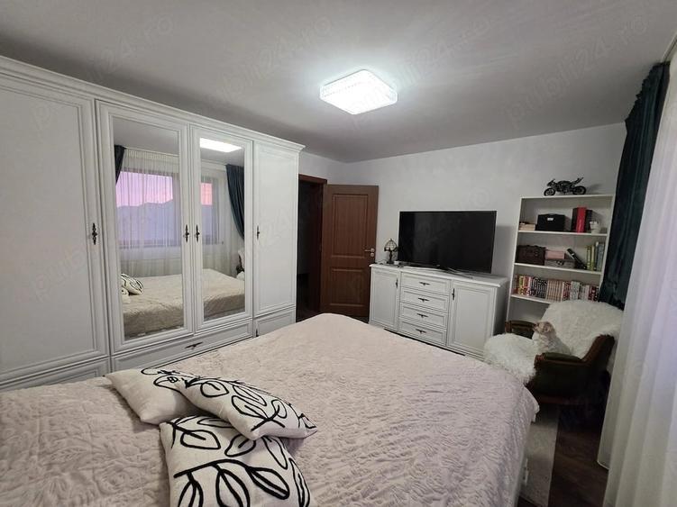 Casă cu Teren 500 Mp în Central