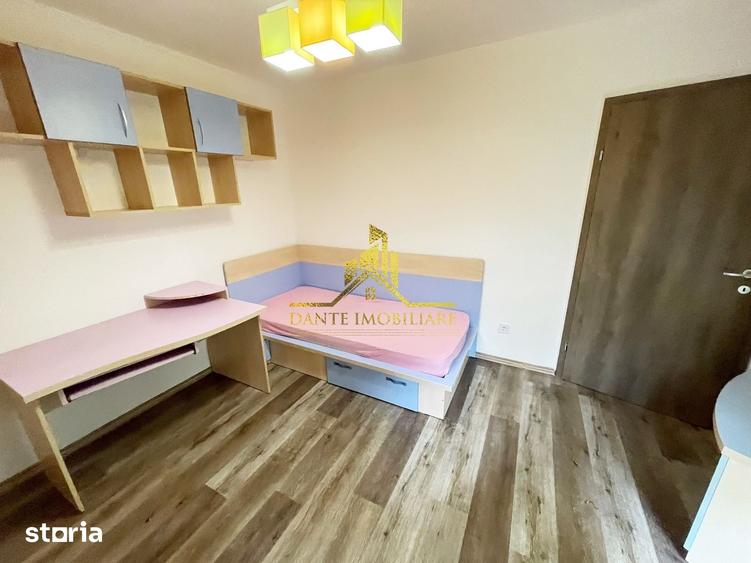 Apartament cu 3 camere semidecomandat în Becaș