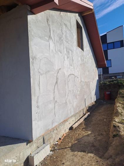 Casă cu 3 camere în Malcoci