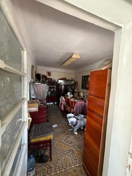 Casă individuală cu 4 camere cu Teren 380 Mp în Bârlad