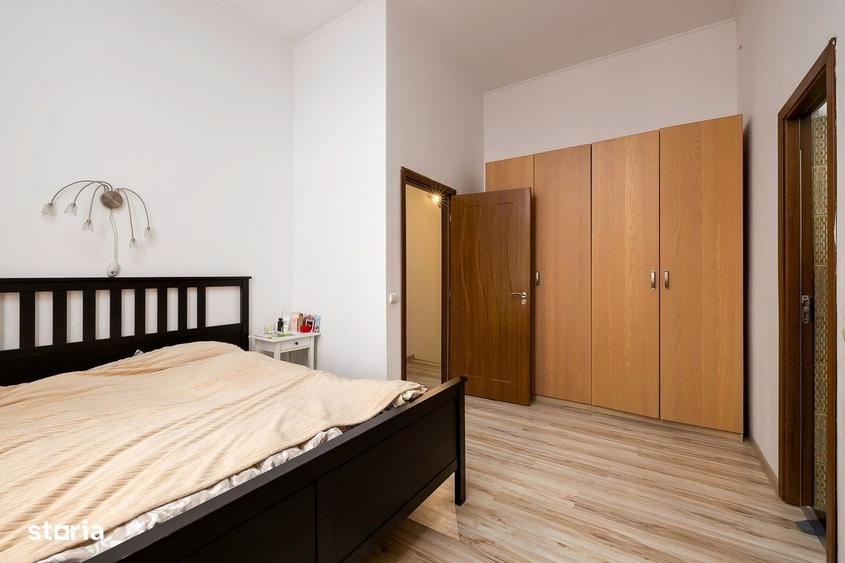 Casă cu 4 camere cu Teren 300 Mp în Tineretului