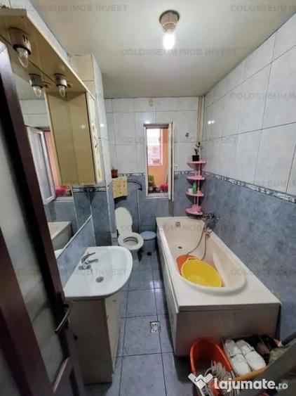 Apartament cu 2 camere decomandat în Craiter