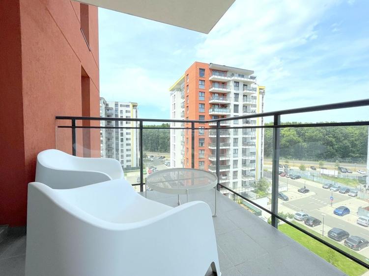 Apartament cu 3 camere decomandat, mobilat în Lipovei