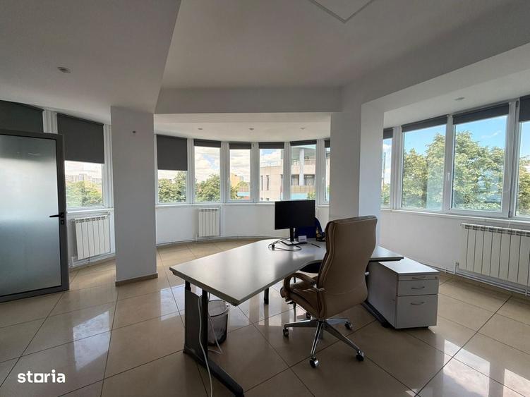 Spațiu comercial, de 209 mp, în Central