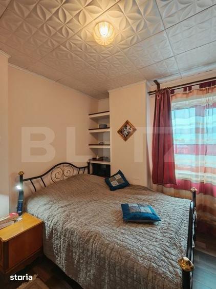 Casă cu 7 camere cu Teren 608 Mp în Central