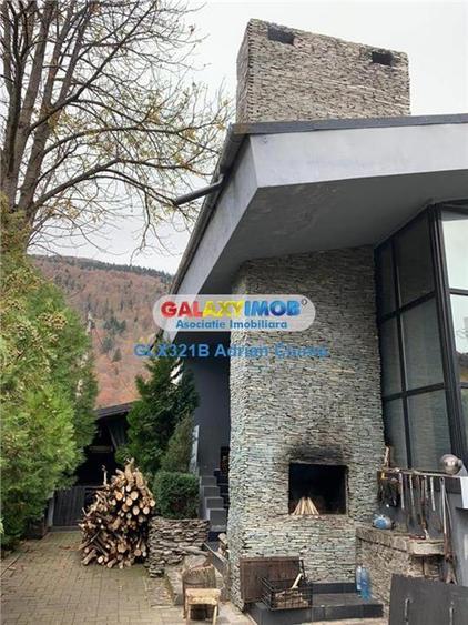 Casă cu 5 camere cu Teren 503 Mp în Platoul Izvor