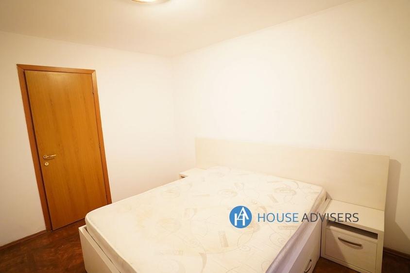 Apartament cu 3 camere, mobilat în Romană