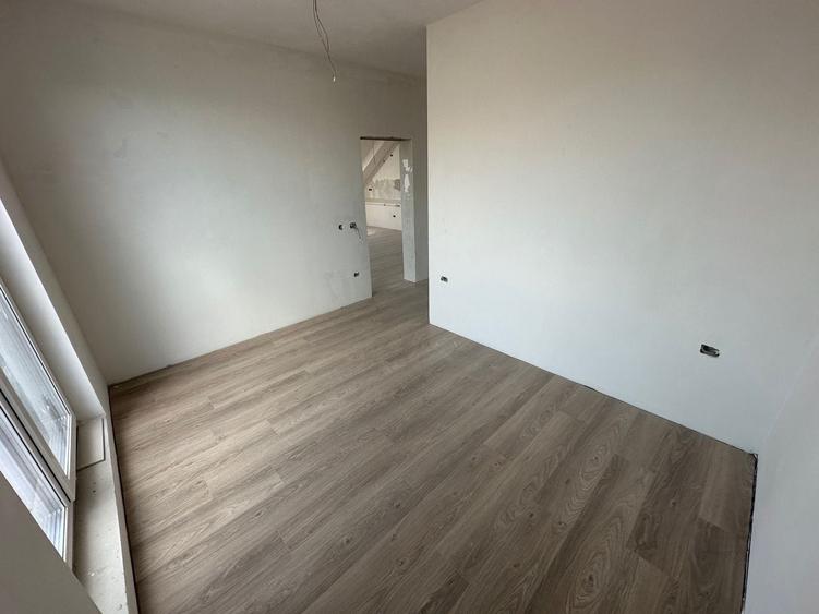 Apartament cu 2 camere decomandat în Freidorf