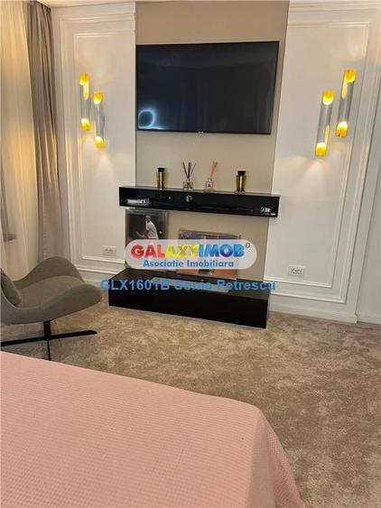 Apartament cu 3 camere decomandat în Văcăresti