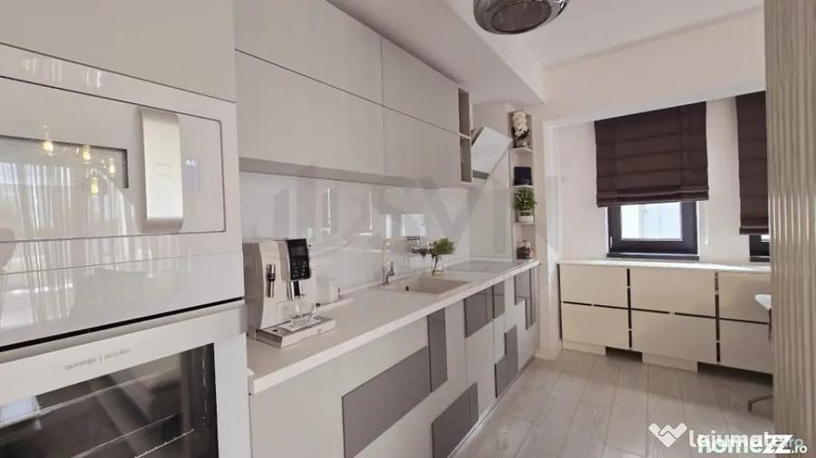 Apartament cu 2 camere semidecomandat, mobilat în Central