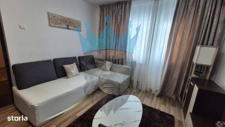 Apartament cu 2 camere în Păcii