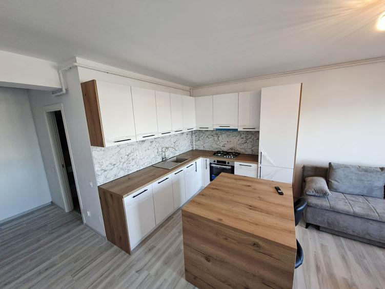 Apartament cu 2 camere nedecomandat, mobilat în Calea București