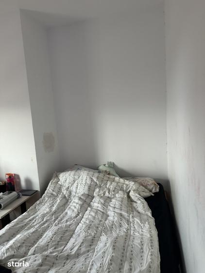 Casă cu 8 camere decomandat cu Teren 1000 Mp în Cornu
