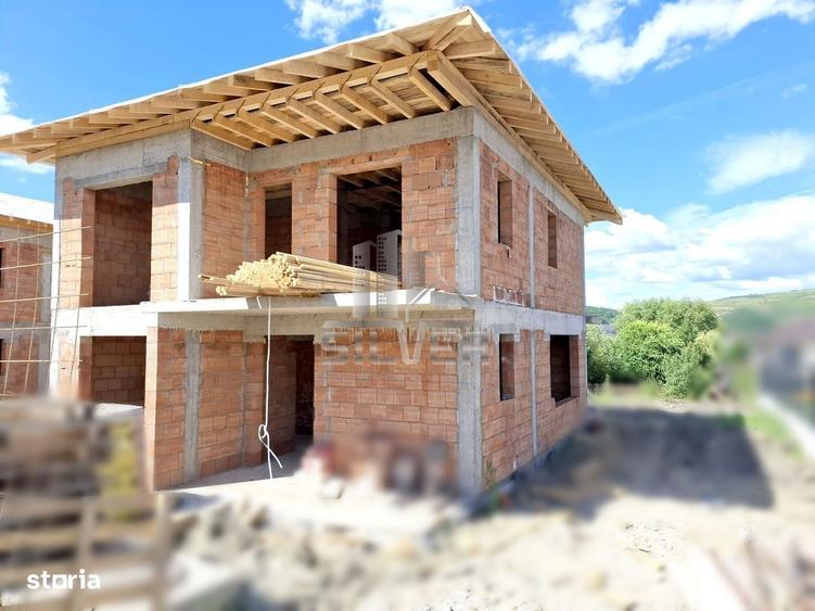 Casa in curs de construire/Teren 450 mp/VANZARE PF. - 15