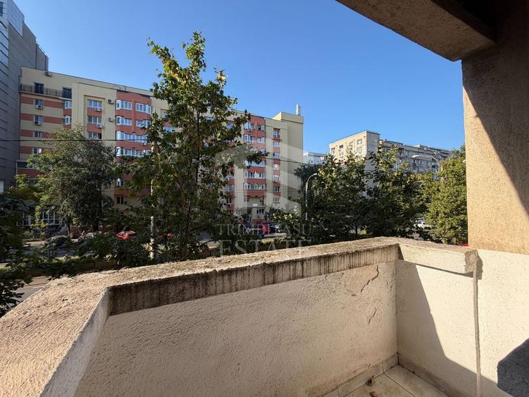 Apartament cu 2 camere decomandat, mobilat în Nerva Traian