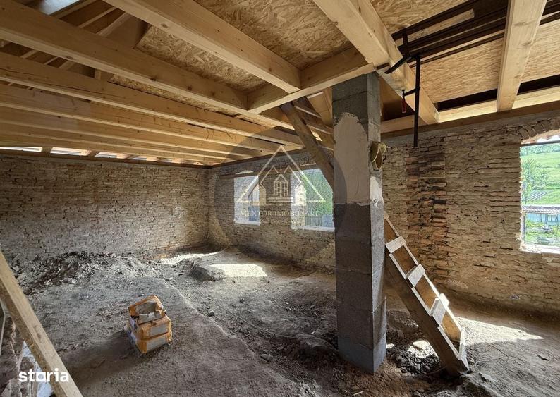 Casă cu 3 camere în Roandola