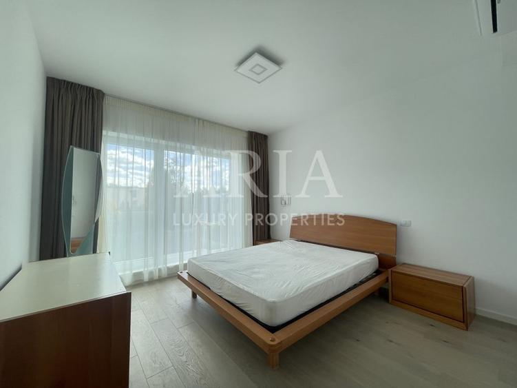 Casă individuală cu 5 camere cu Garaj în Pipera